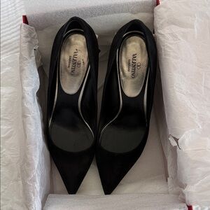 Valentino Women's Elegant Black Heels